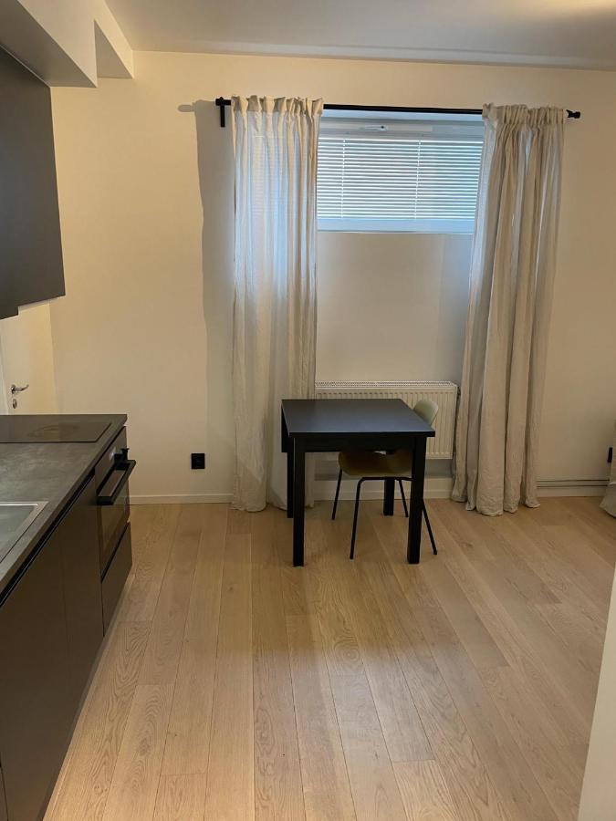 2- Bed Apartment In Sollentuna Buitenkant foto